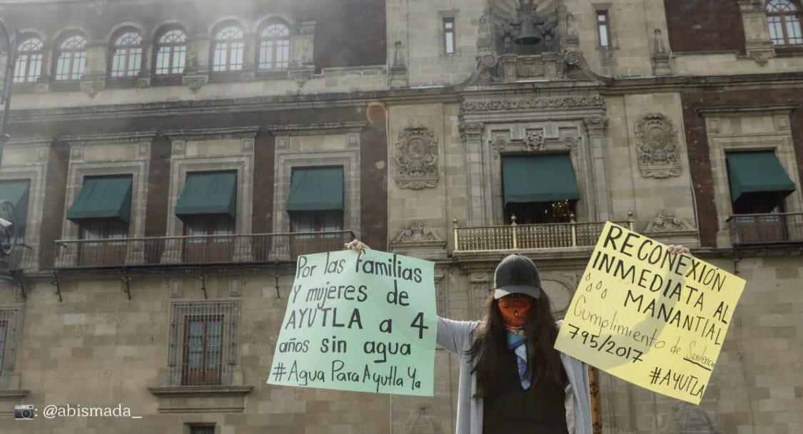 María Elena pide en Palacio Nacional la reconexión de Ayutla Mixe a su manantial