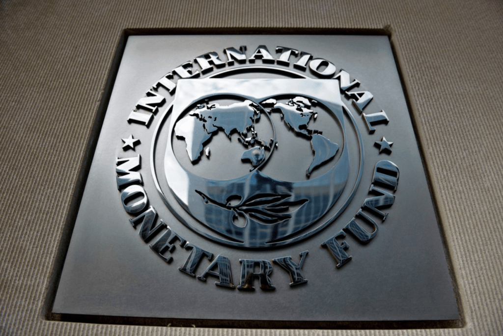Revisión de crecimiento del Fondo Monetario Internacional